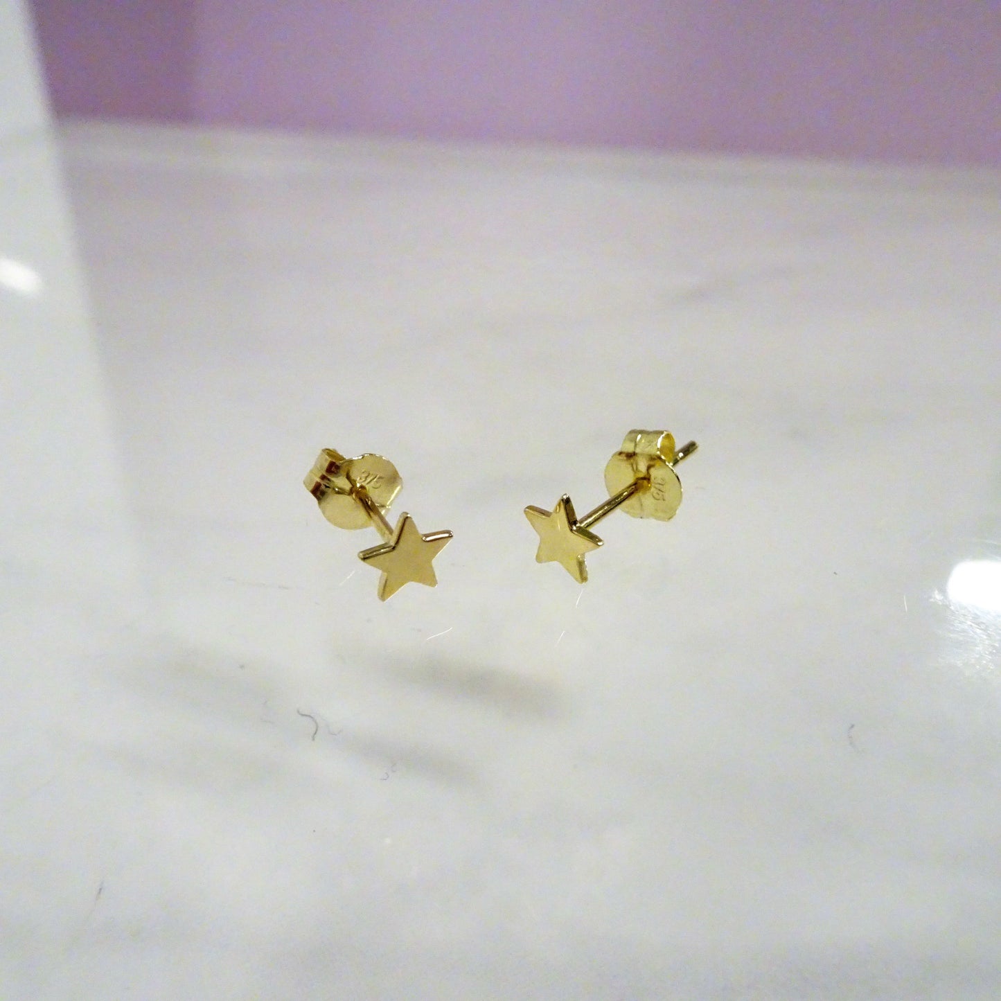 9ct Gold Flat Star Stud Earrings