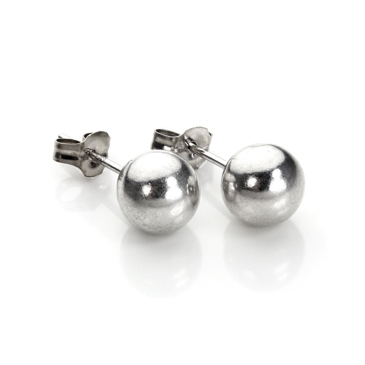 9ct White Gold 3mm - 7mm Stud Earrings