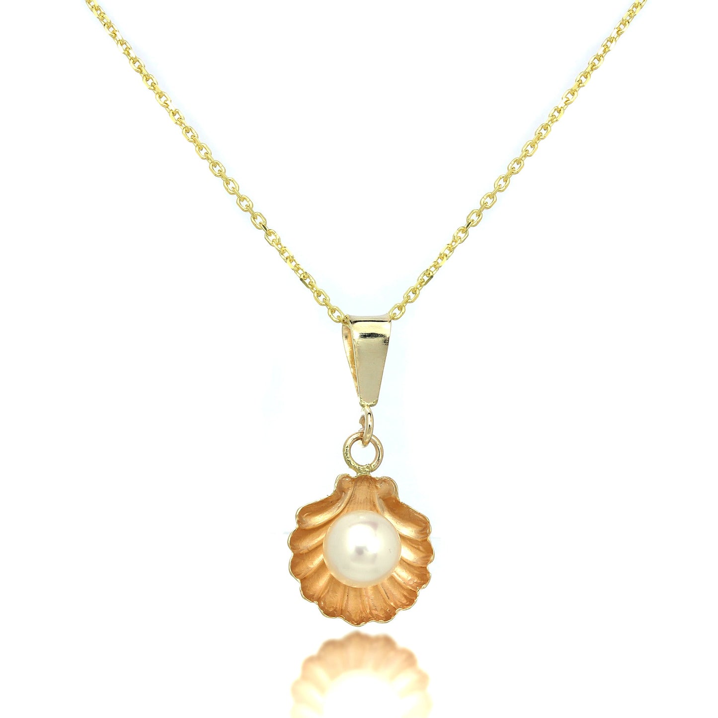 9ct Gold Sea Shell Pendant with Freshwater Pearl on Chain 16 - 20 Inches