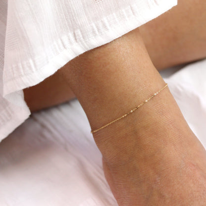 9ct Yellow Gold Hammered Trace Anklet 9.5 Inches